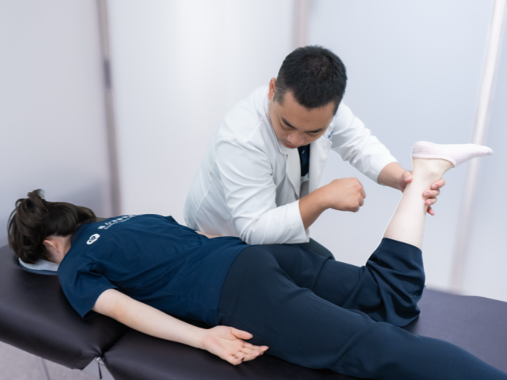 專業修復指南：拉筋伸展 vs 運動按摩全解析