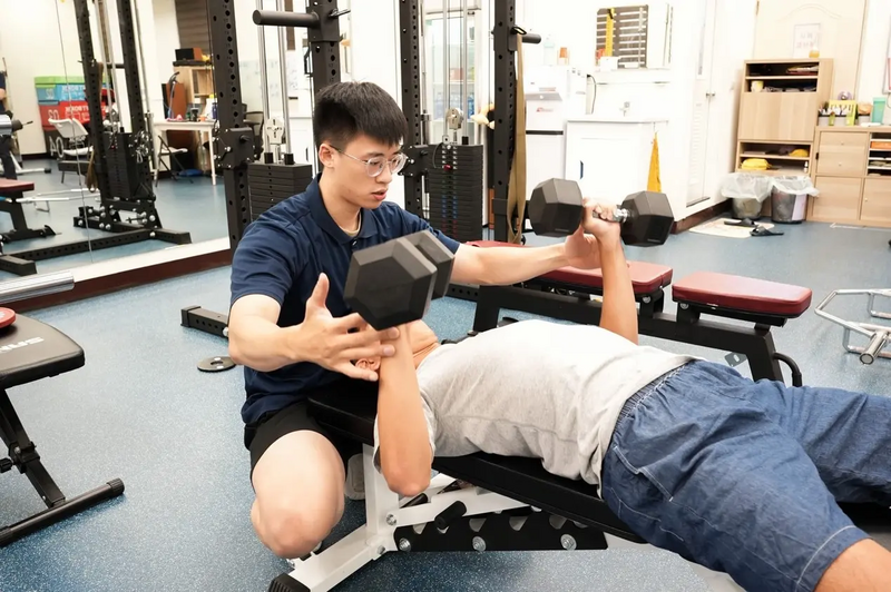 唯心運動傷害恢復階段的漸進式肌力訓練指導